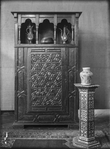 Arabischer Schrank aus dem Konvolut Karl Ernst Osthaus, 1916–1923, Bildarchiv Foto Marburg