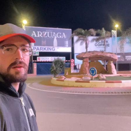 Ferdinand Waas, Still aus der Videoarbeit One Night in Ibiza, 2026